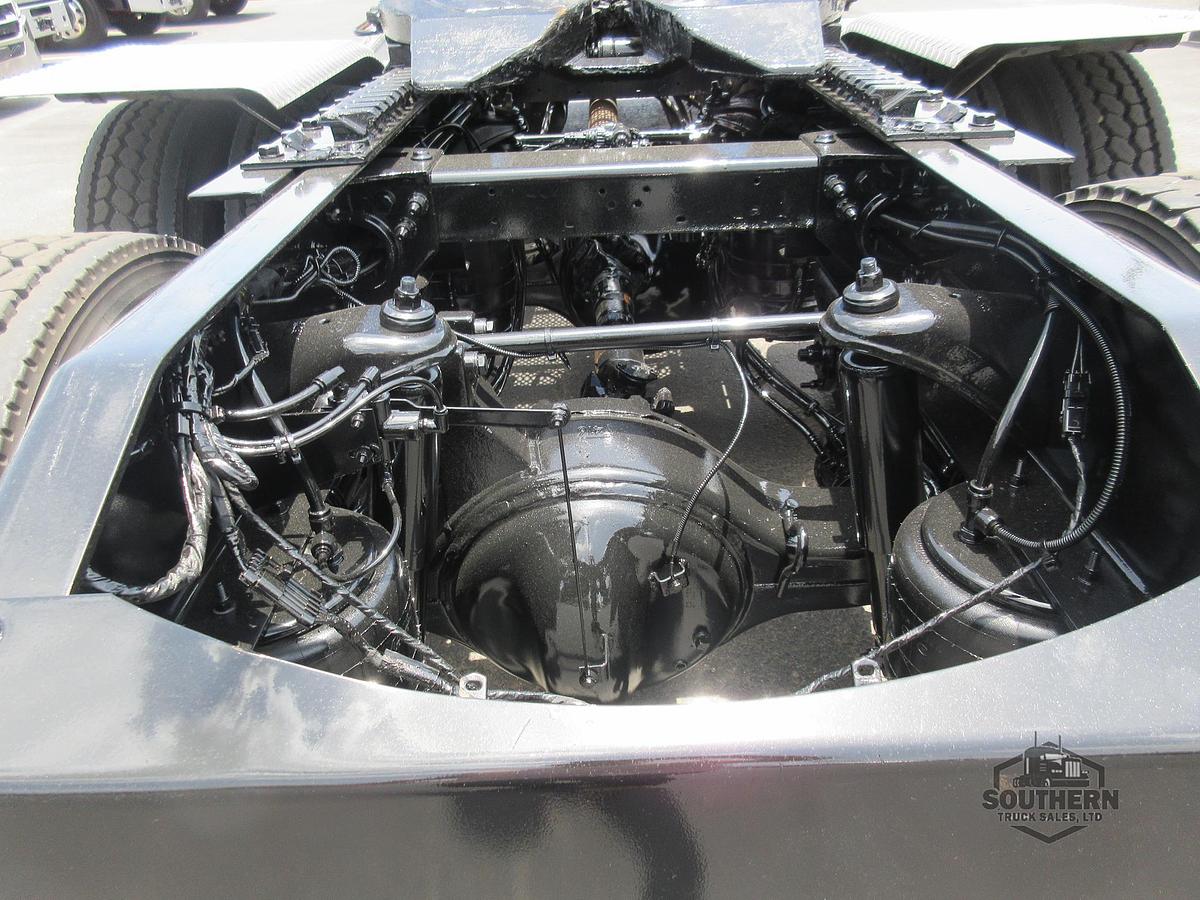 Used 2019 PETERBILT 389