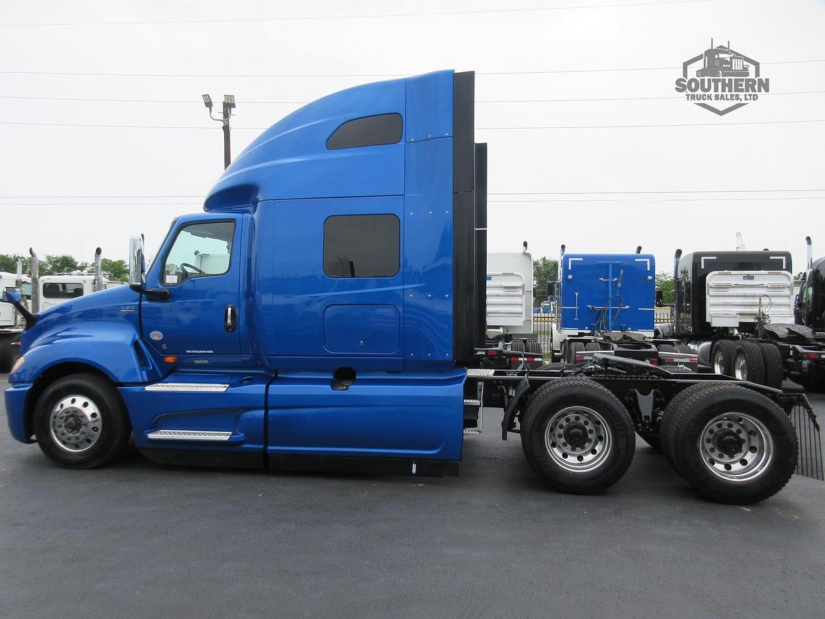 Used 2021 INTERNATIONAL LT