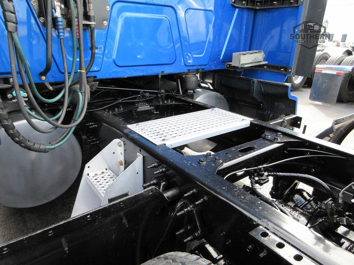 Used 2021 INTERNATIONAL LT