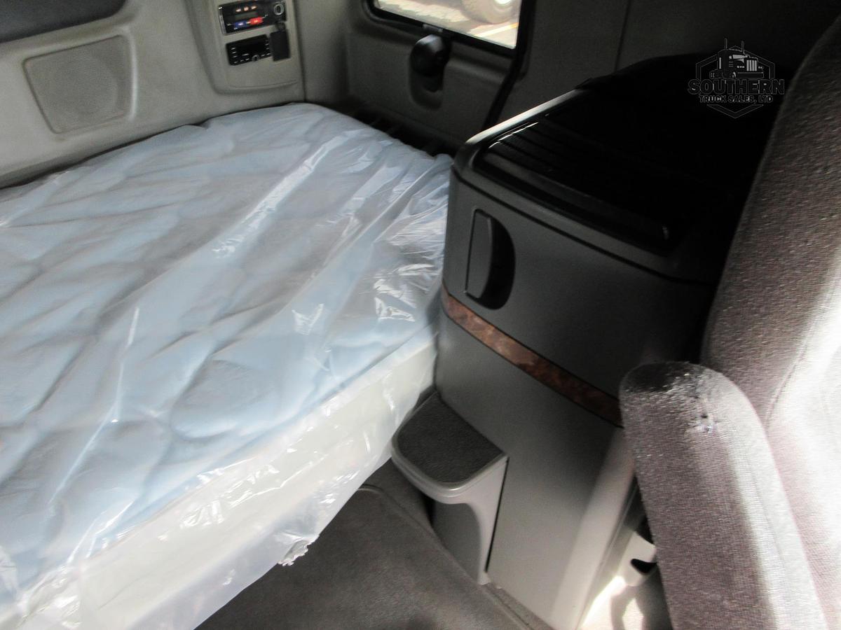 Used 2021 INTERNATIONAL LT