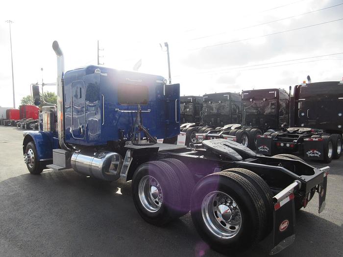 Used 2014 PETERBILT 389