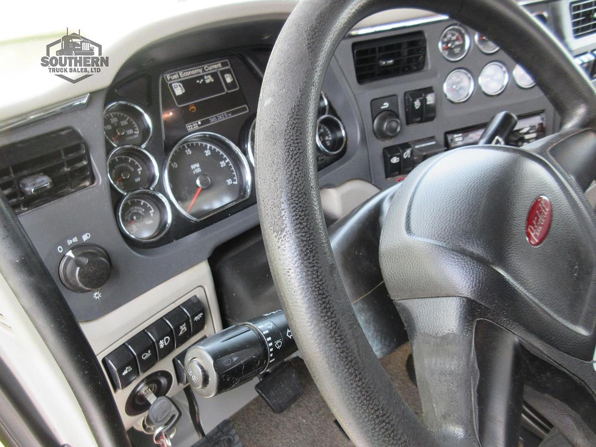 Used 2020 PETERBILT 567