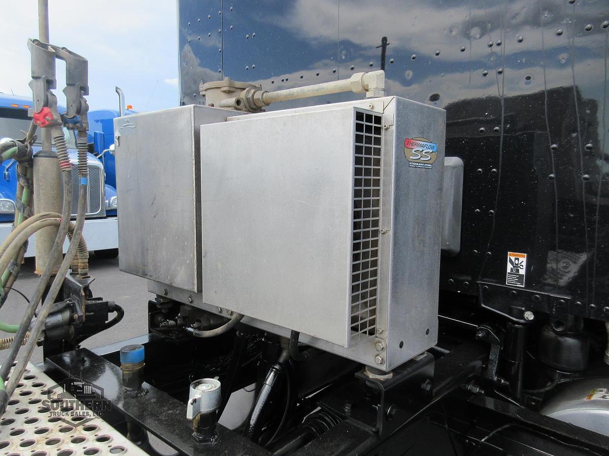 Used 2021 KENWORTH T880