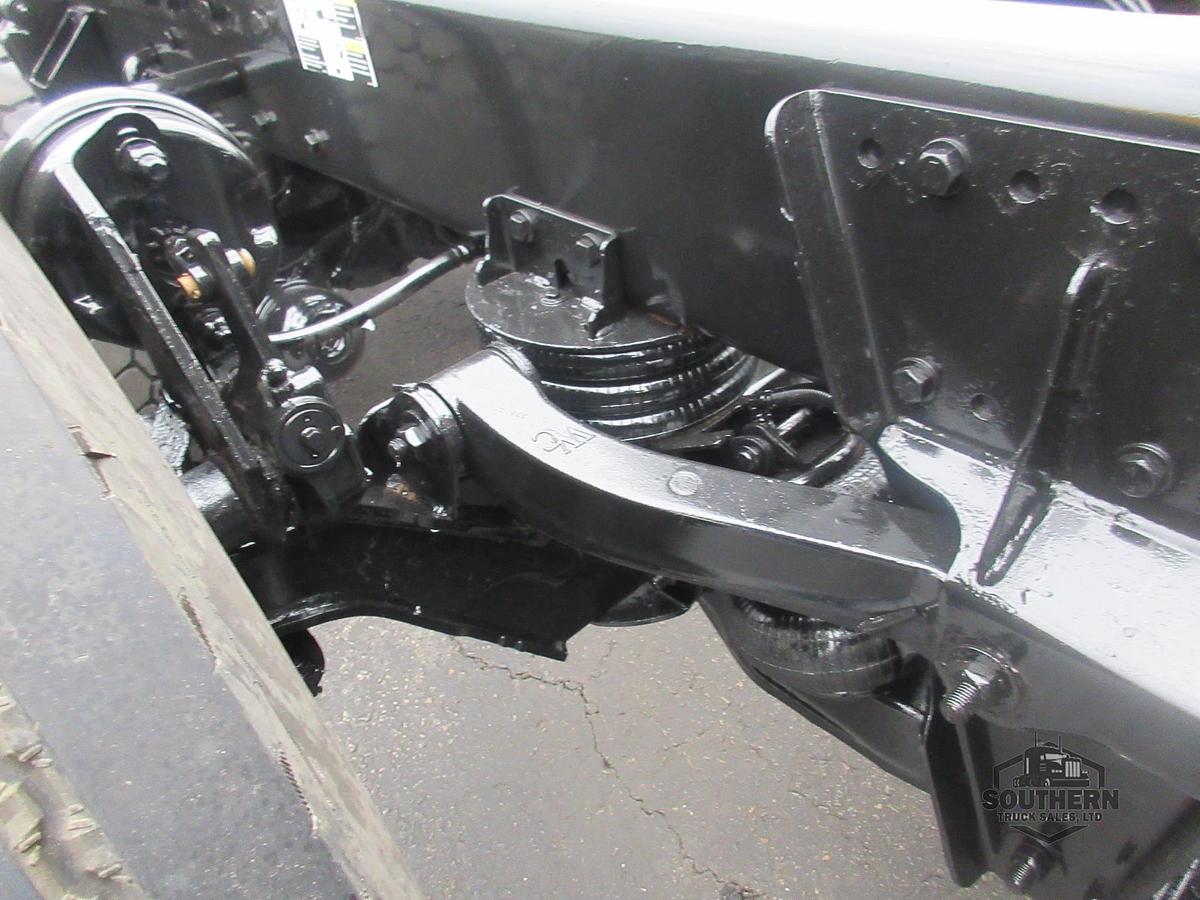 Used 2023 KENWORTH T880