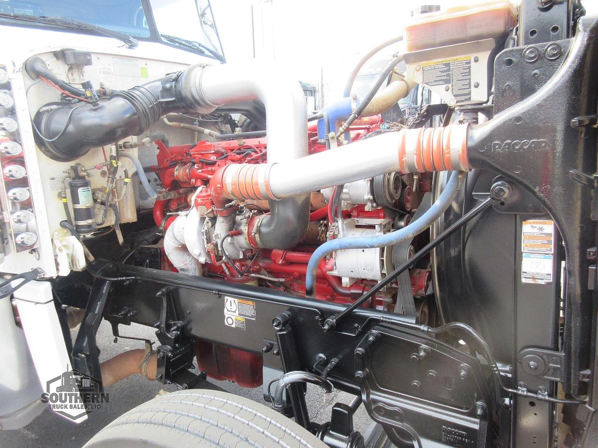 Used 2020 PETERBILT 389