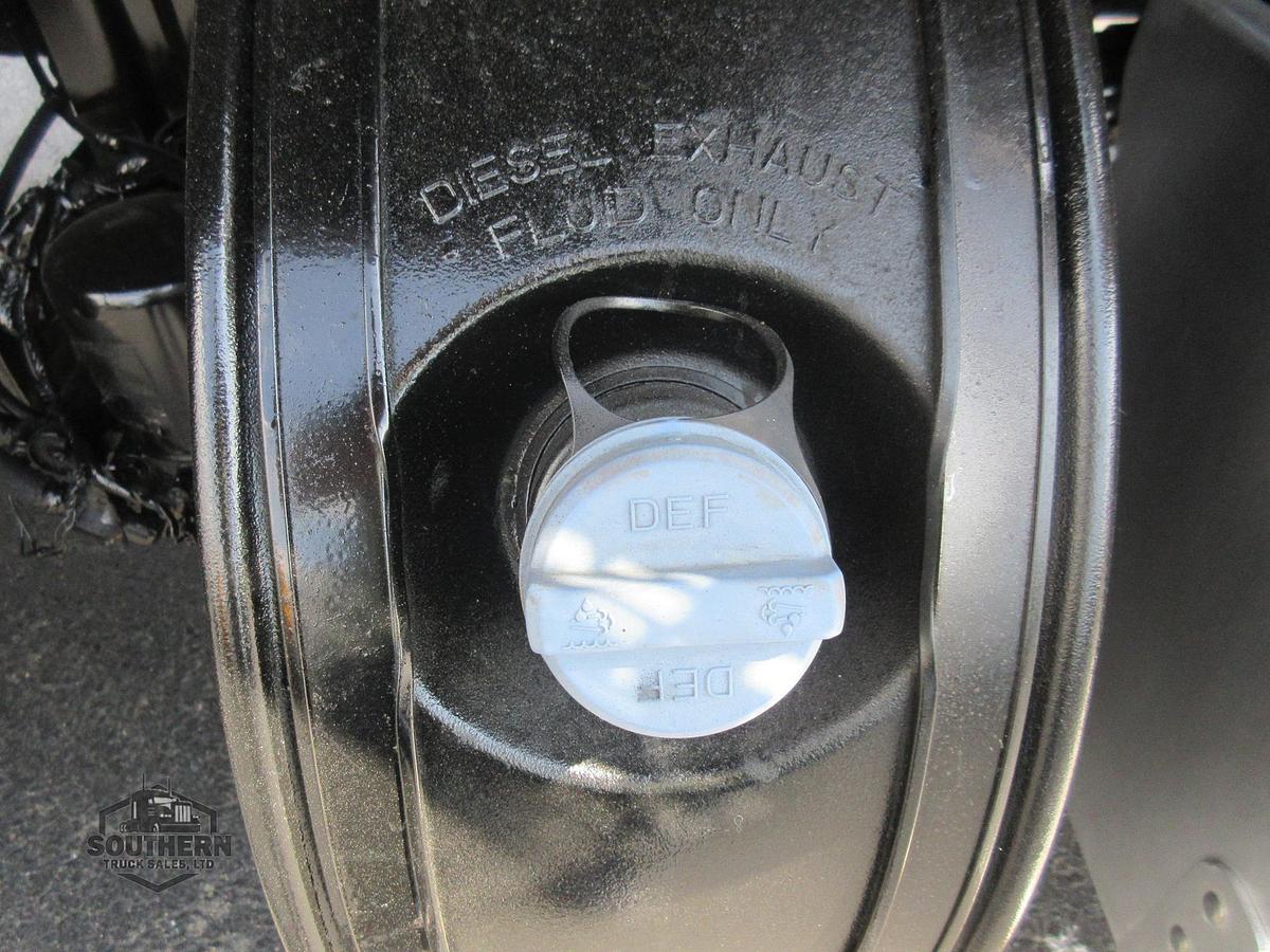 Used 2019 PETERBILT 567