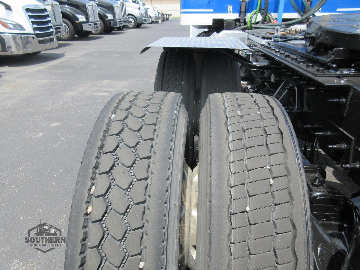 Used 2019 PETERBILT 389