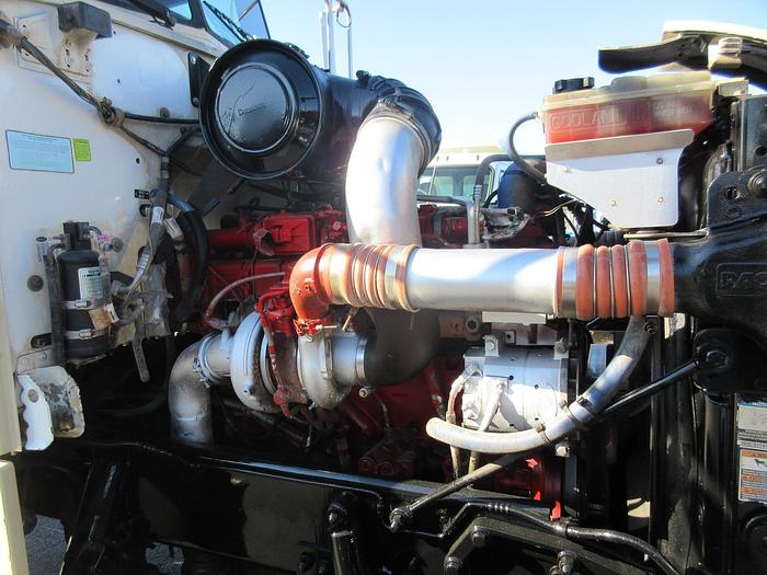 Used 2013 PETERBILT 365