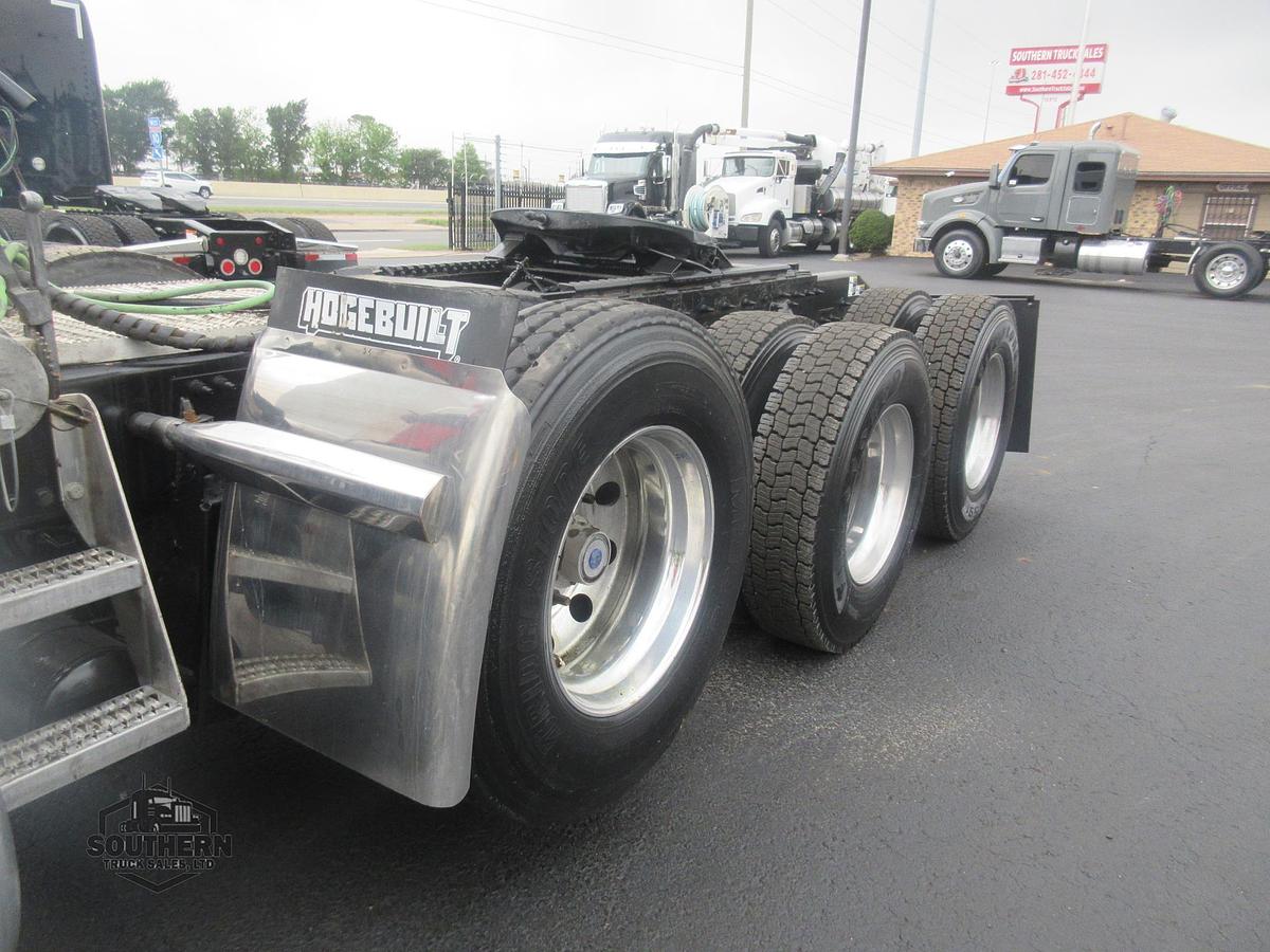Used 2019 PETERBILT 567