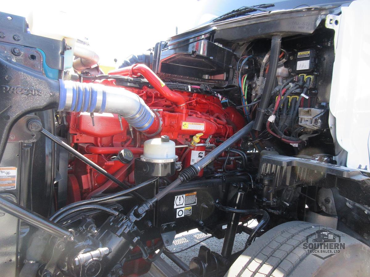 Used 2020 PETERBILT 567