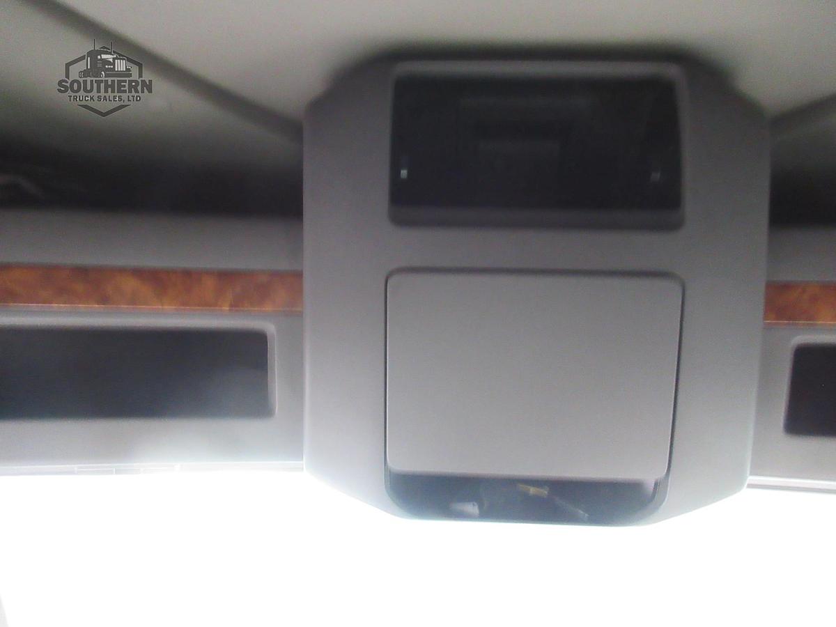 Used 2021 INTERNATIONAL LT