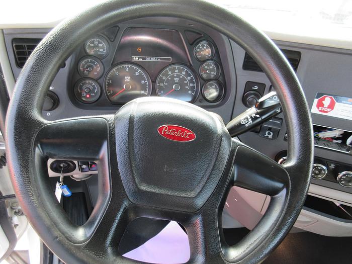 Used 2020 PETERBILT 579