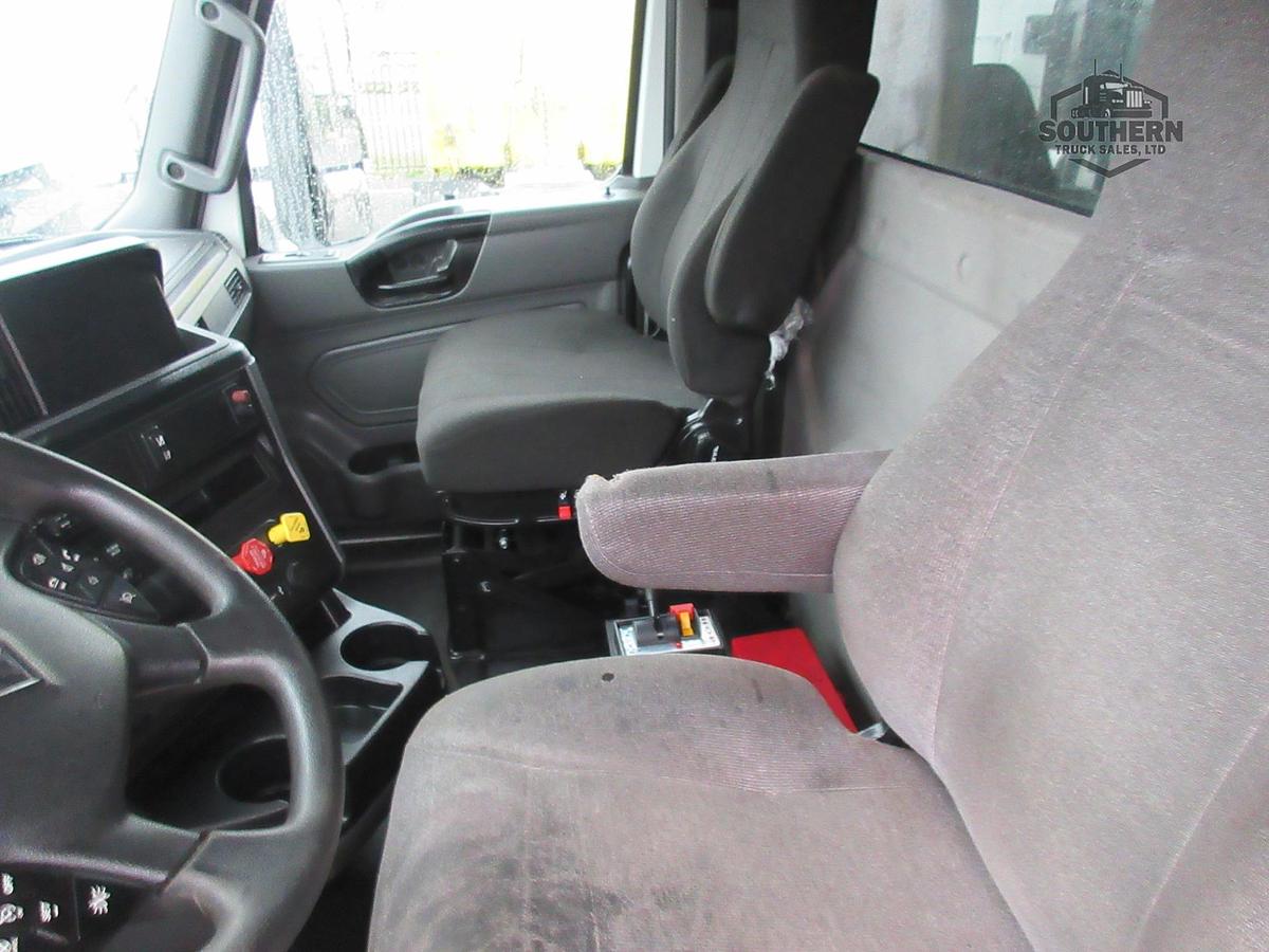 Used 2021 INTERNATIONAL LT