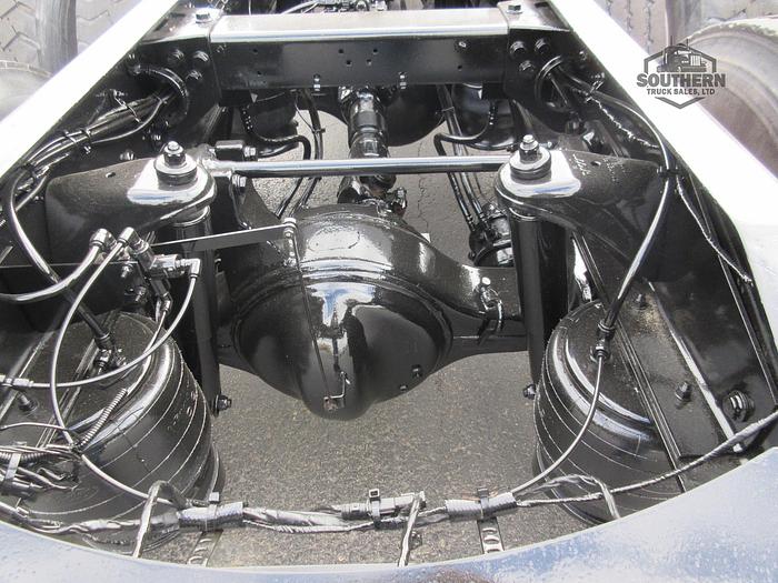 Used 2020 PETERBILT 567