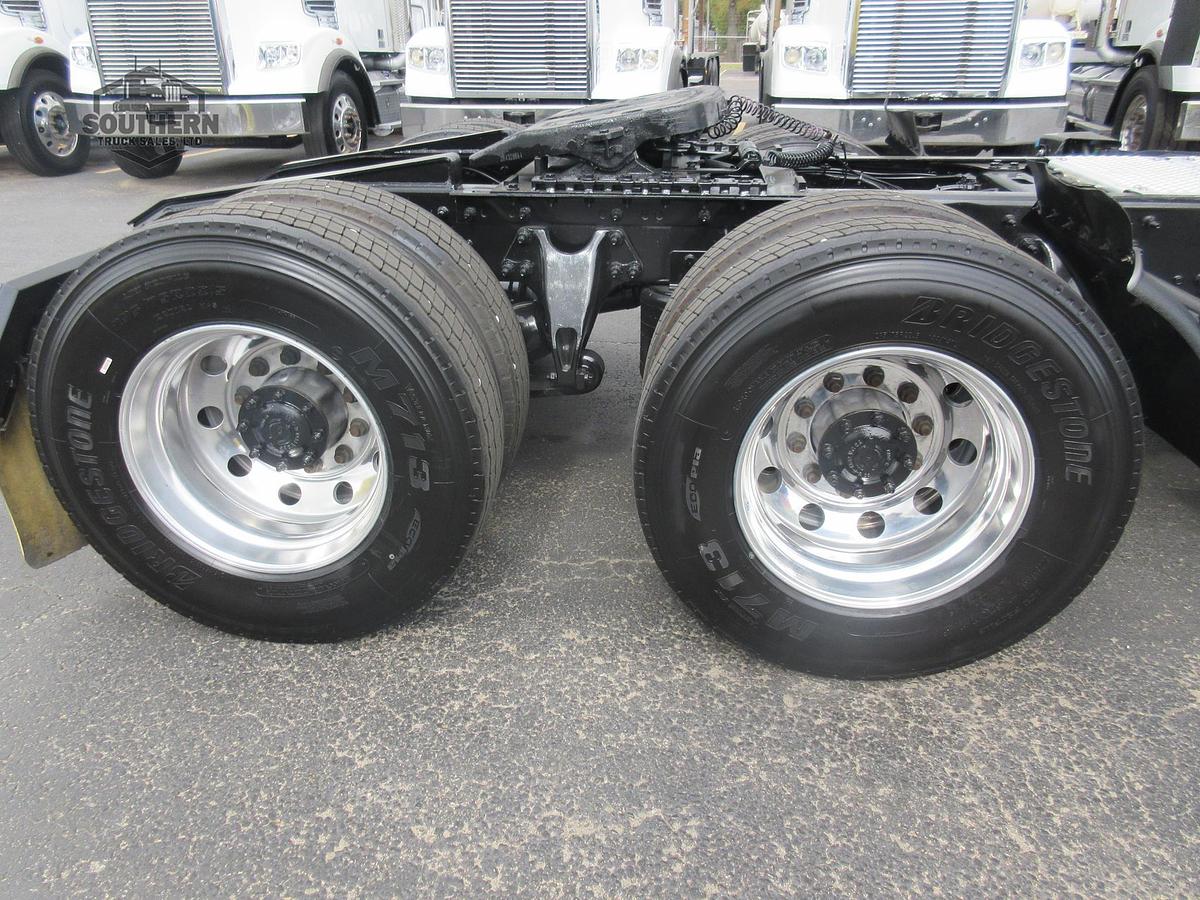 Used 2021 INTERNATIONAL LT