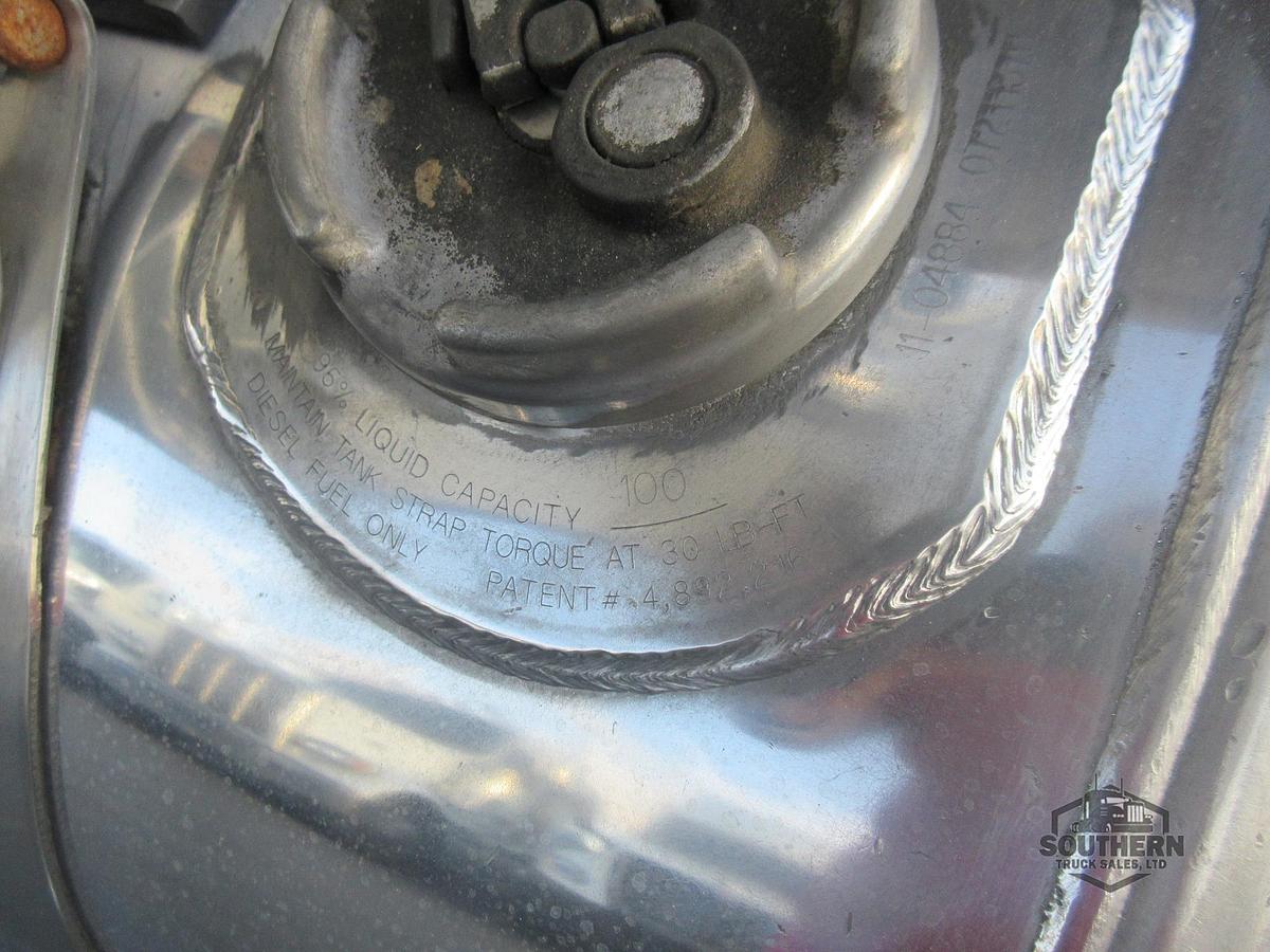 Used 2018 PETERBILT 389