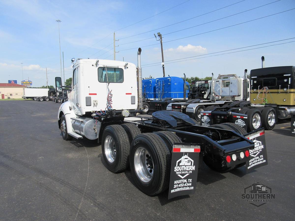 Used 2017 KENWORTH T680