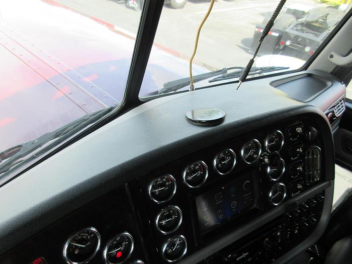 Used 2019 PETERBILT 389