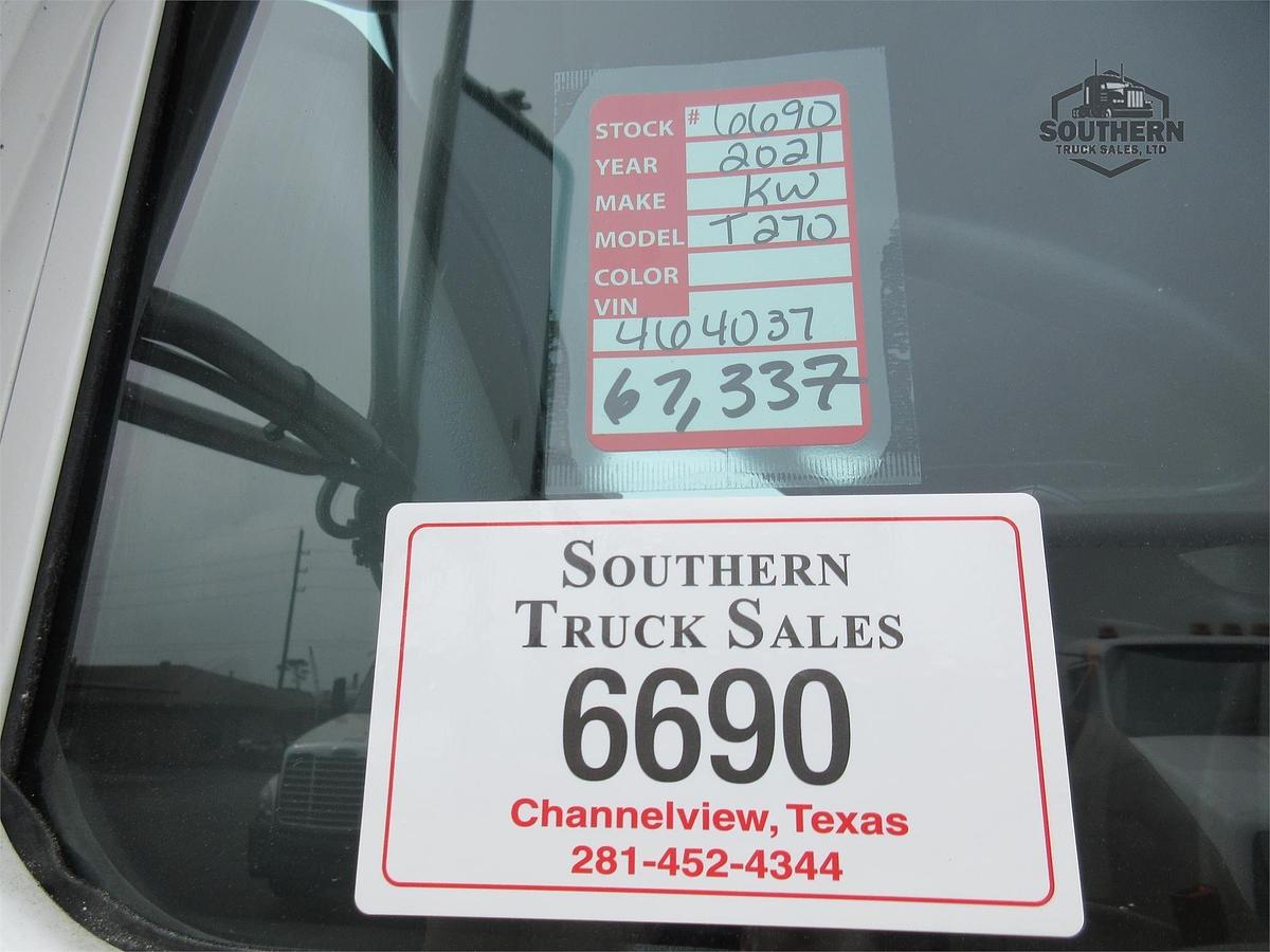 Used 2021 KENWORTH T270