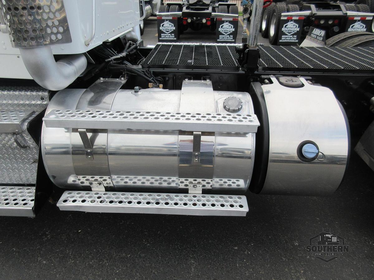 Used 2016 KENWORTH W900L