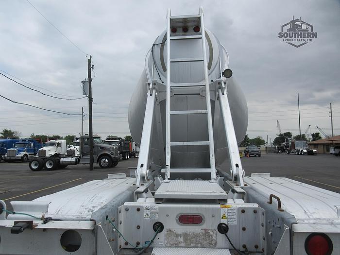 Used 2011 HEIL 42 ft