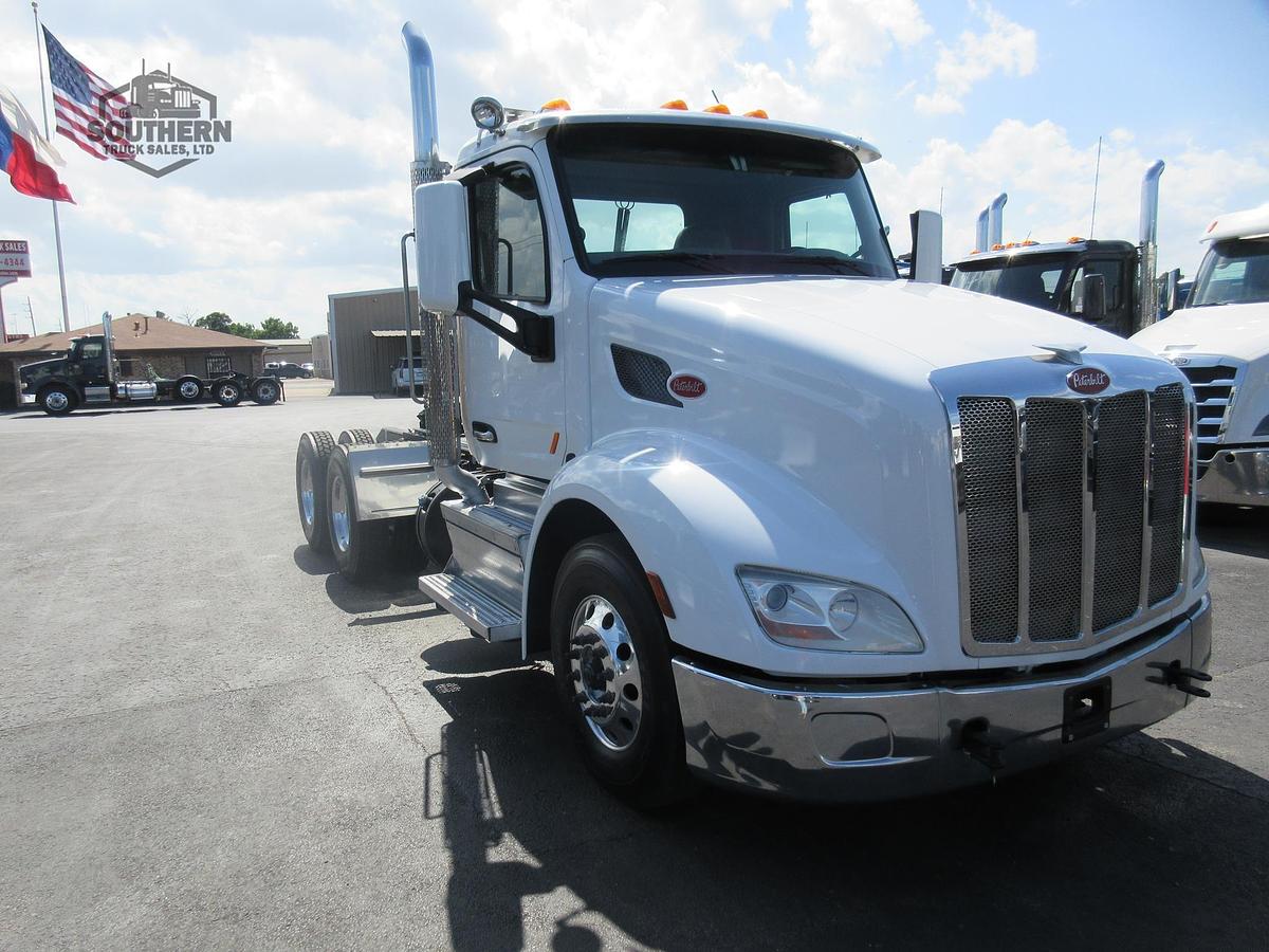 Used 2018 PETERBILT 579