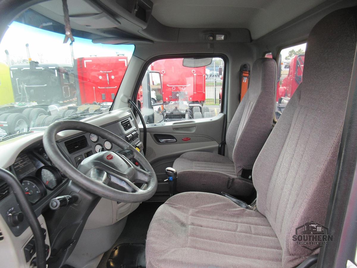 Used 2019 PETERBILT 567