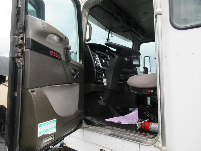 Used 2015 KENWORTH W900