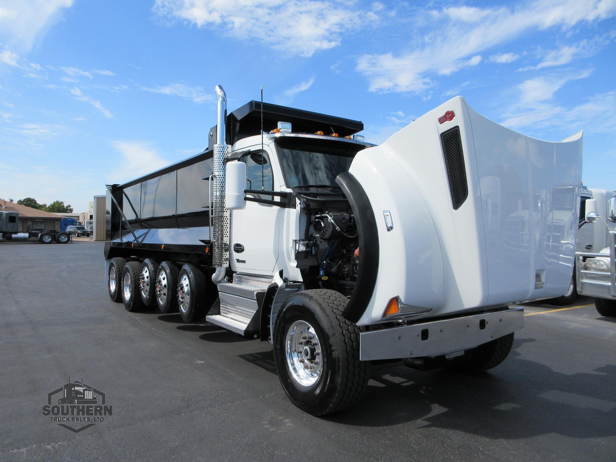 2025 KENWORTH T880