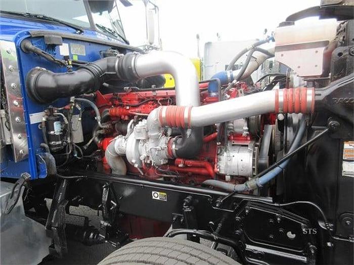 Used 2018 PETERBILT 389