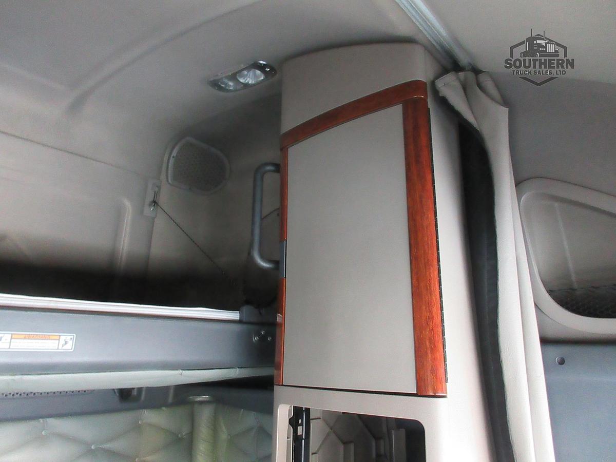 Used 2020 FREIGHTLINER CASCADIA 125