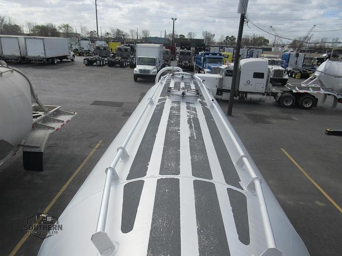 Used 2011 POLAR 1000 CU FT