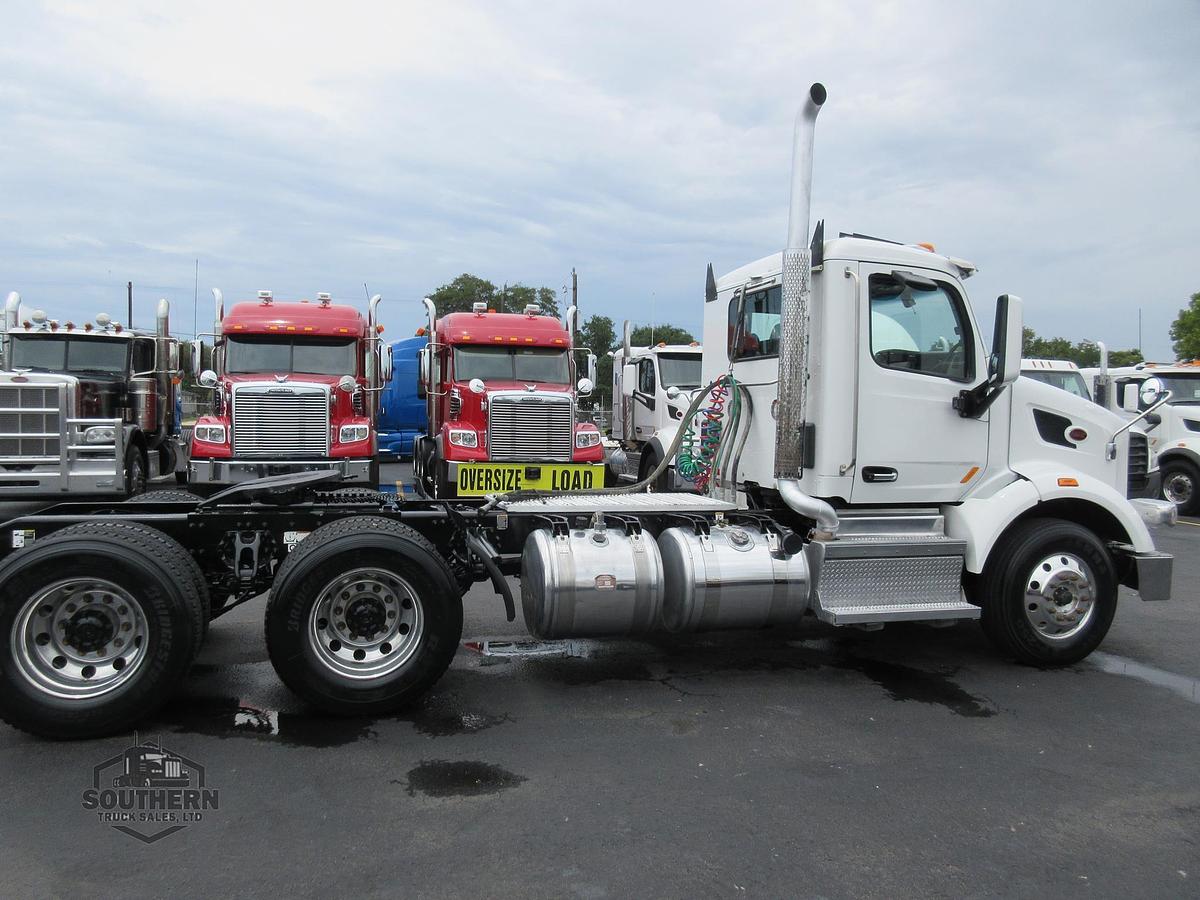 Used 2020 PETERBILT 567