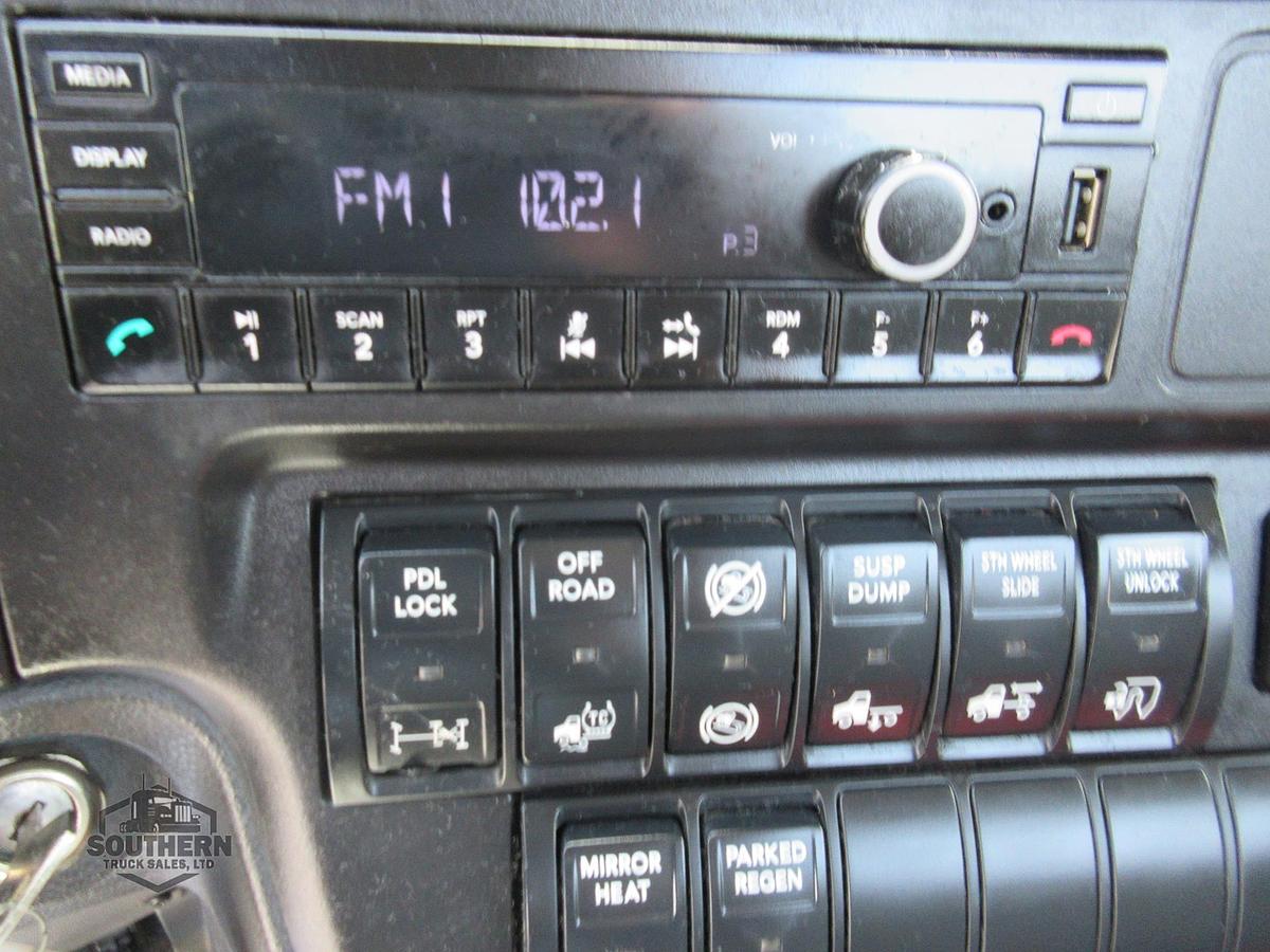 Used 2021 INTERNATIONAL LT
