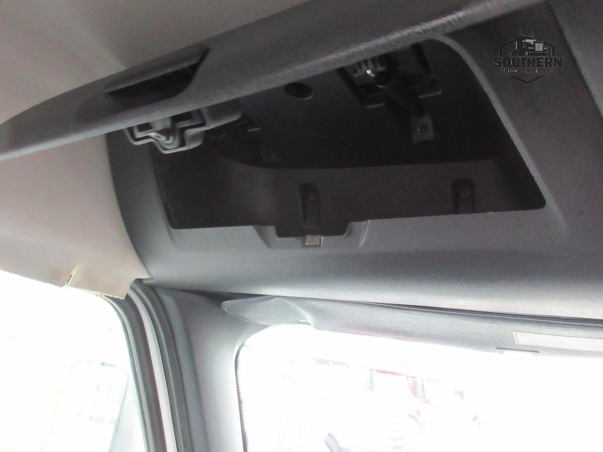 Used 2019 FREIGHTLINER CASCADIA 126