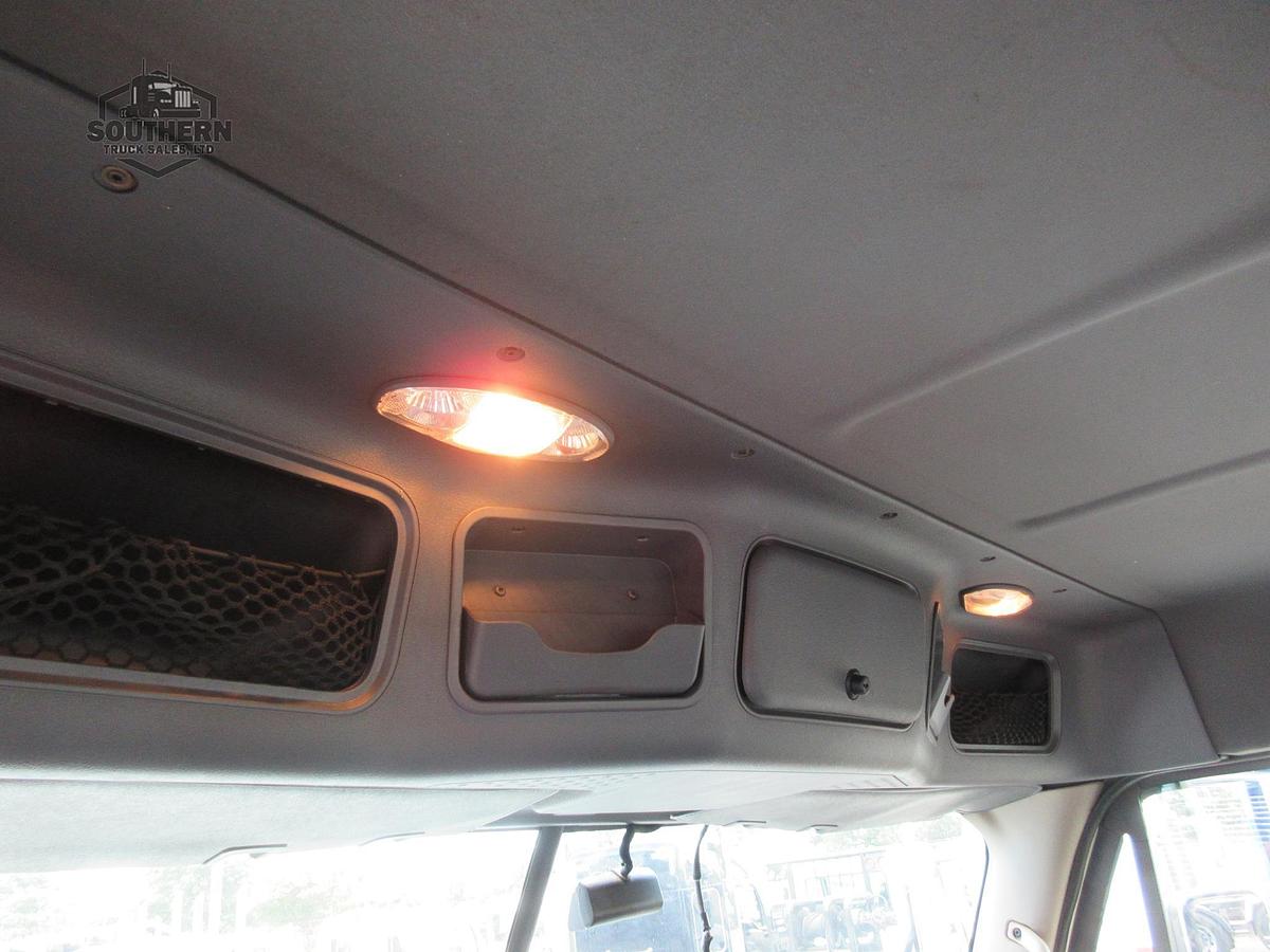 Used 2019 FREIGHTLINER CASCADIA 125