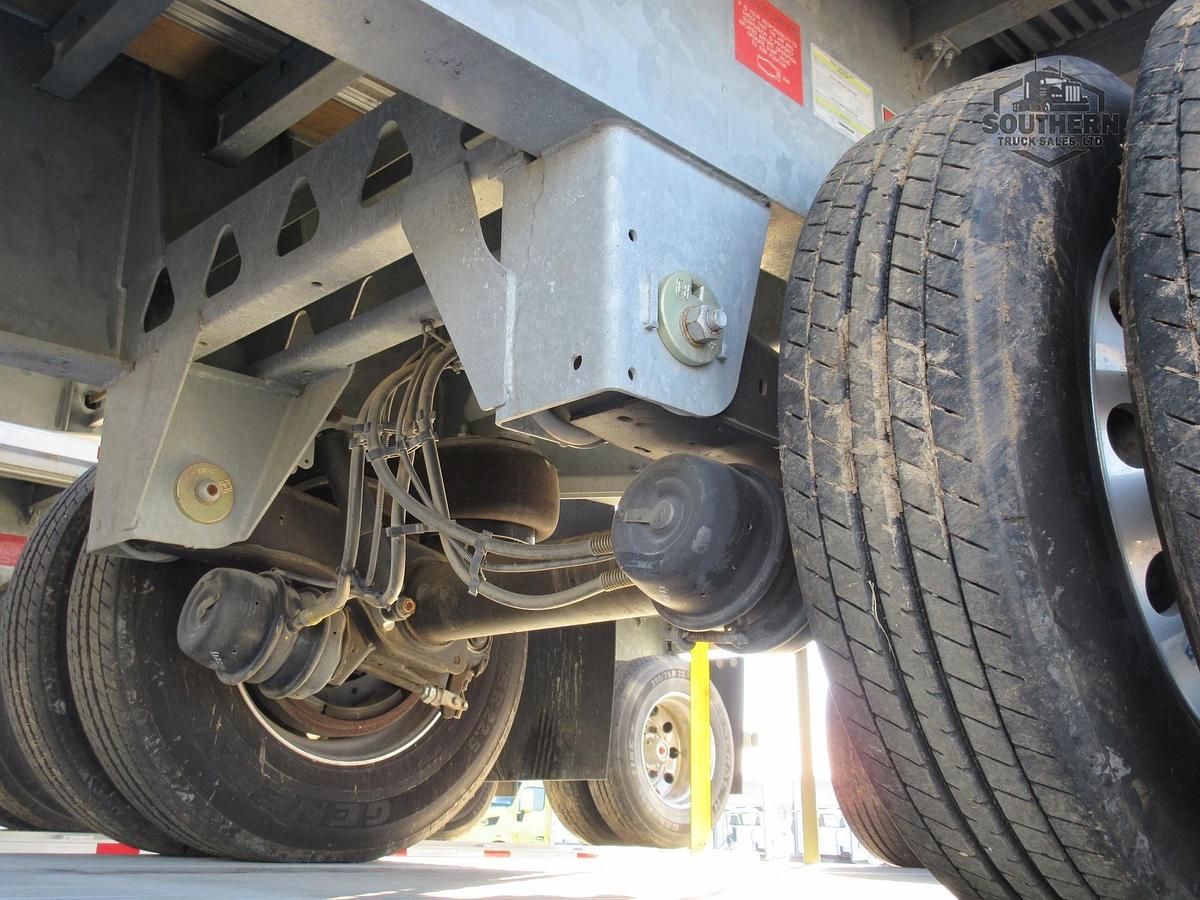 Used 2023 HYUNDAI 48 ft x 102 in