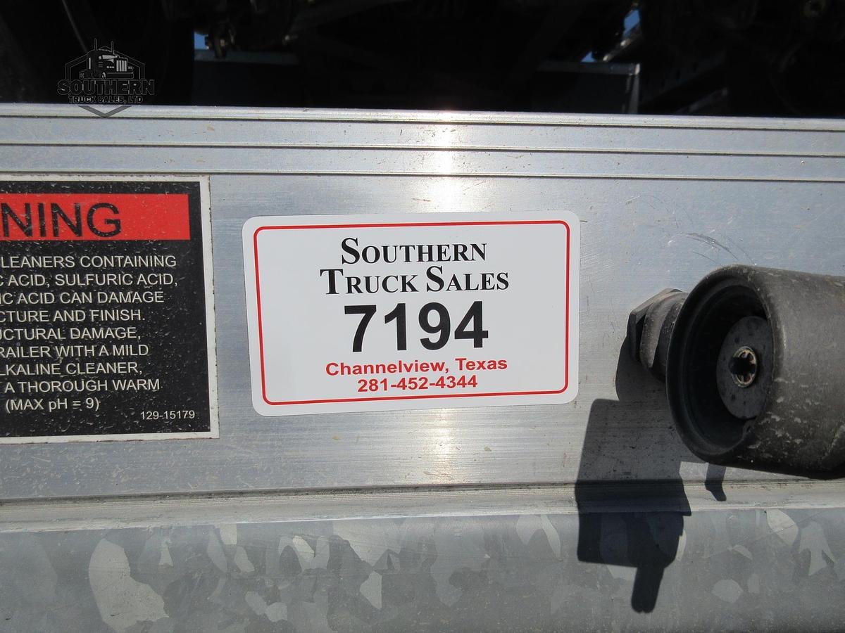 Used 2023 HYUNDAI 48 ft x 102 in