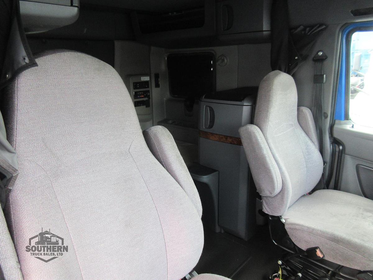 Used 2021 INTERNATIONAL LT