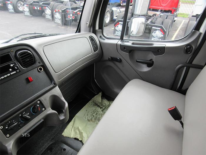 Used 2019 FREIGHTLINER BUSINESS CLASS M2 106