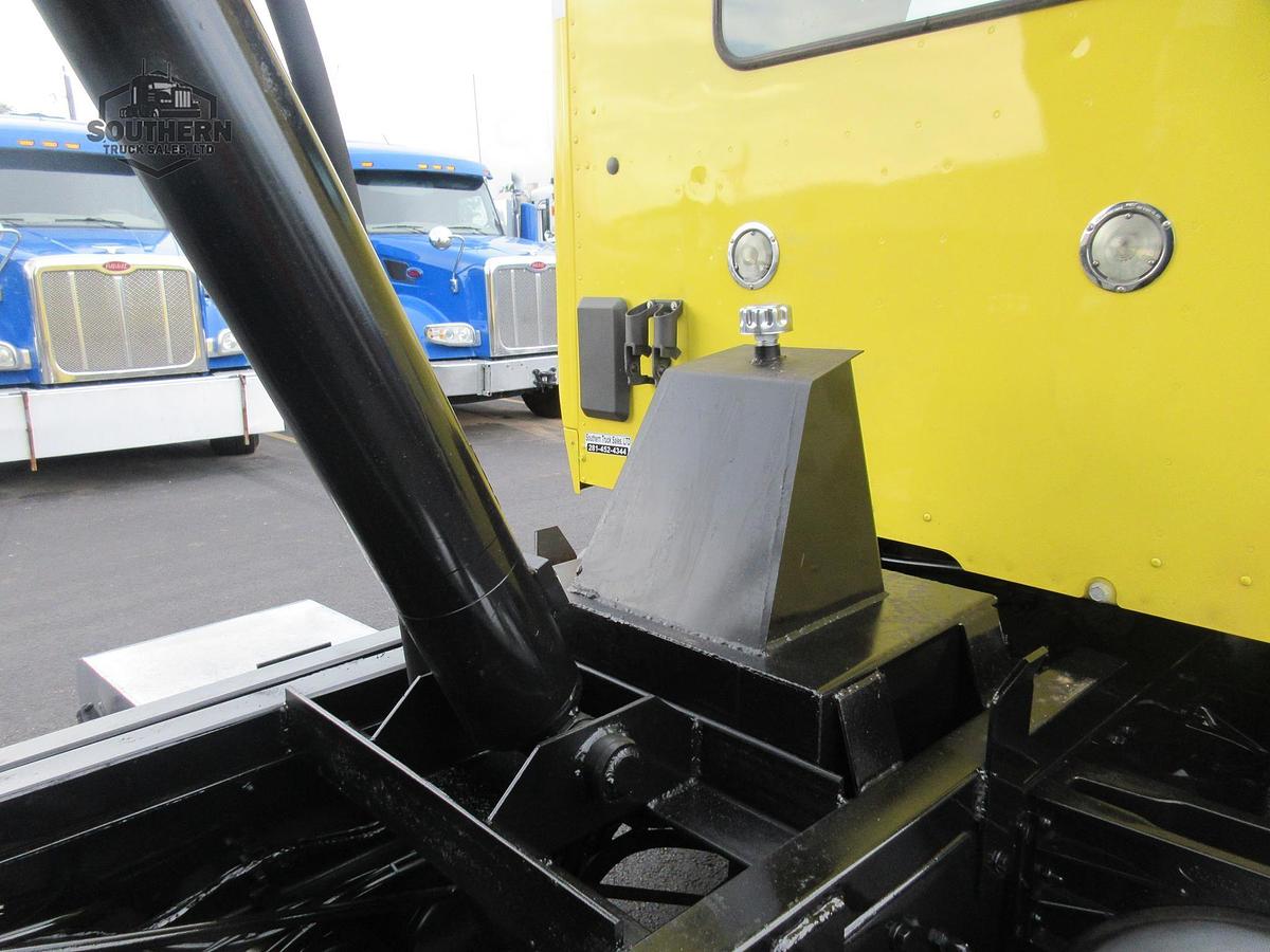 Used 2021 PETERBILT 579