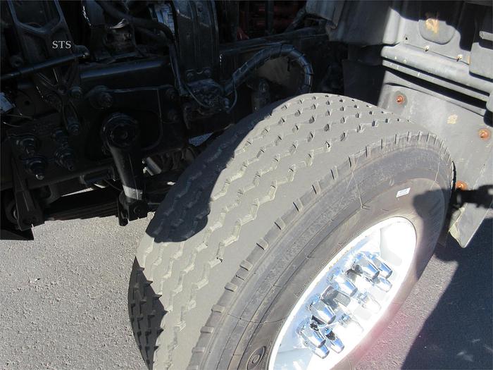 Used 2012 MACK GRANITE GU713