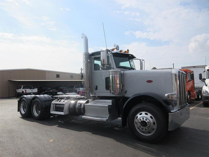 Used 2015 PETERBILT 389