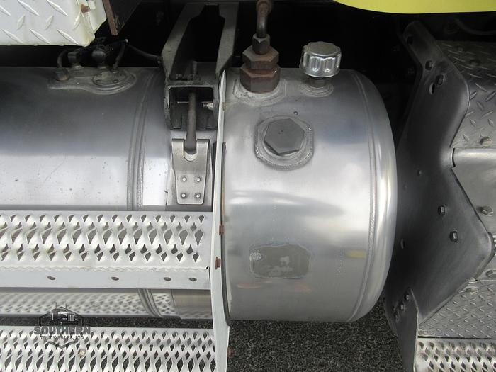 Used 2017 PETERBILT 367