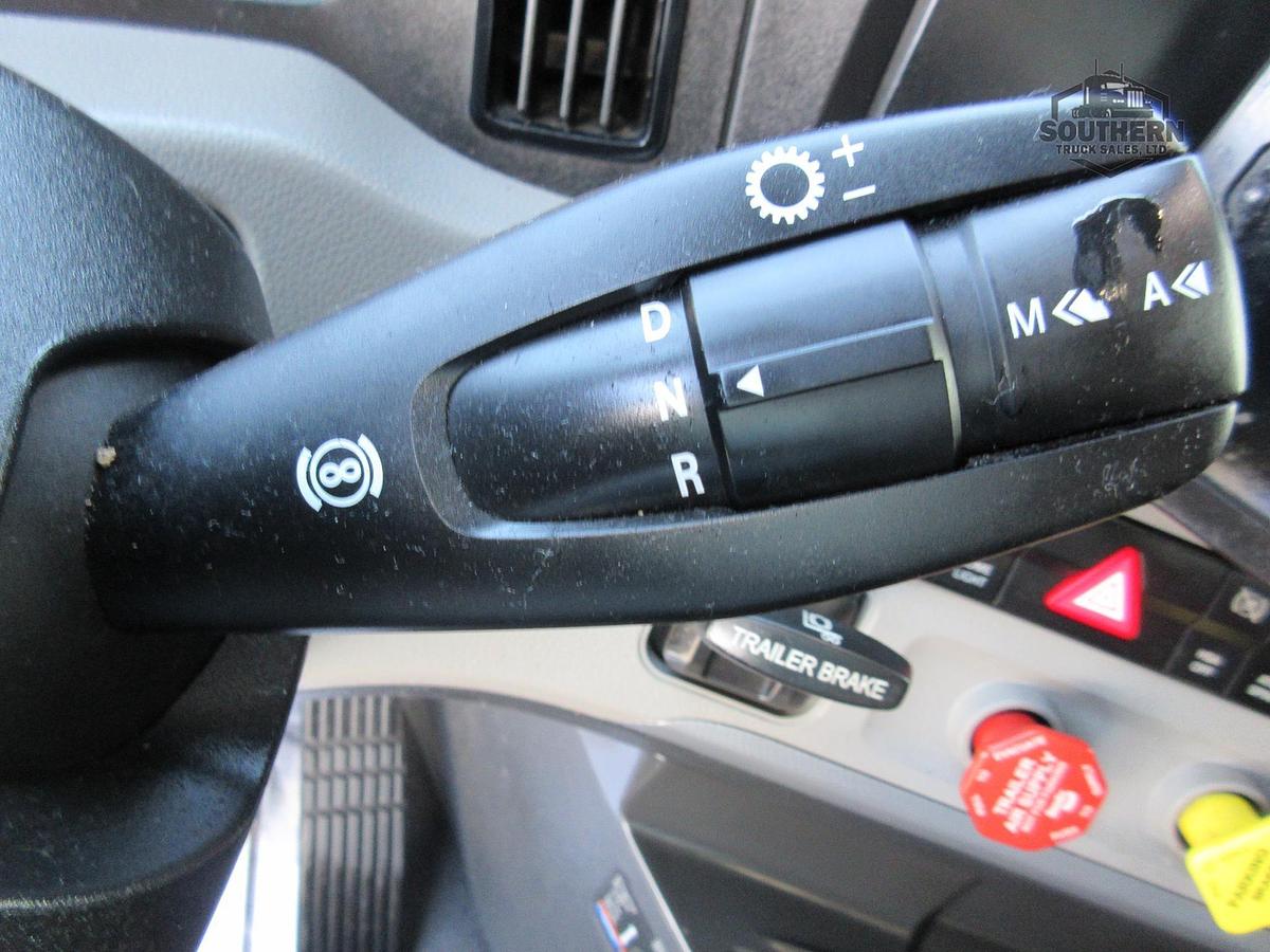 Used 2022 FREIGHTLINER CASCADIA 126