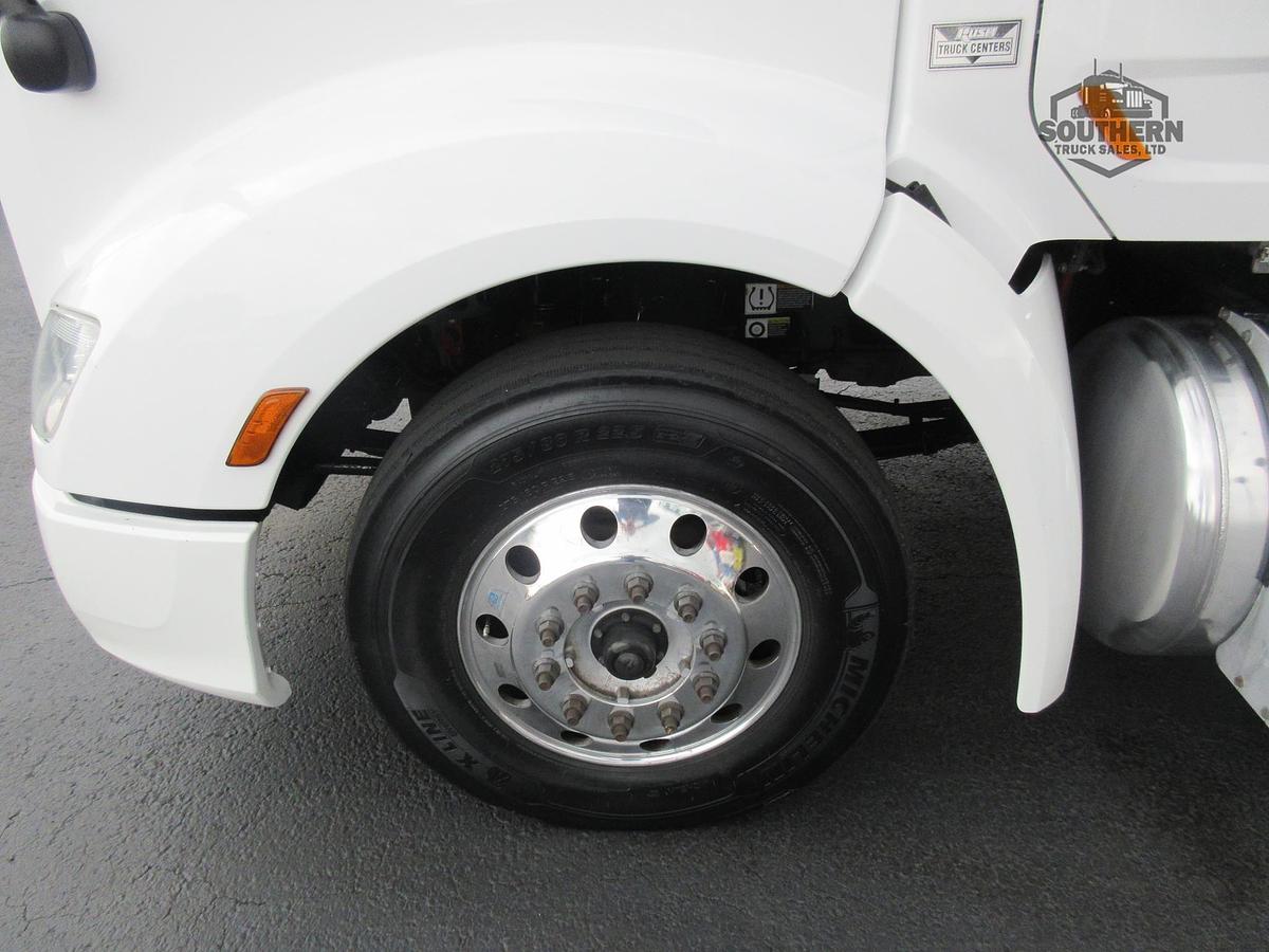 Used 2020 PETERBILT 579