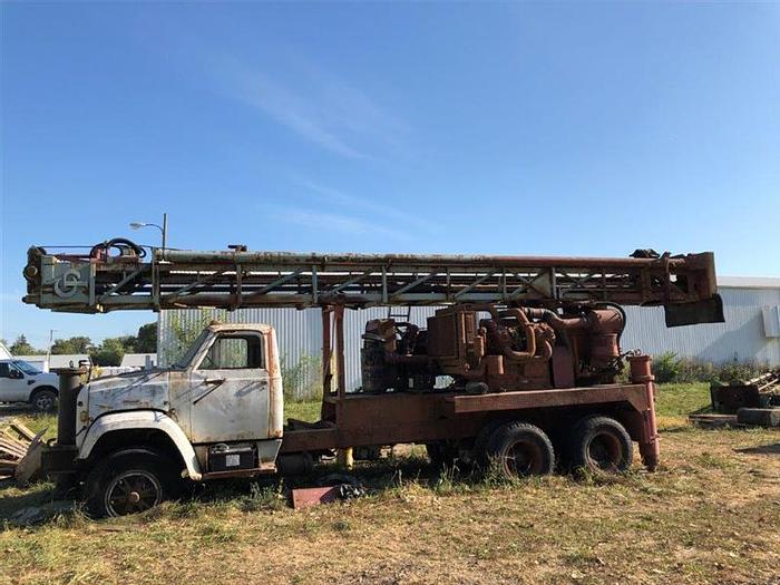 Used 0 Chicago Pneumatic 650W Drill Rig