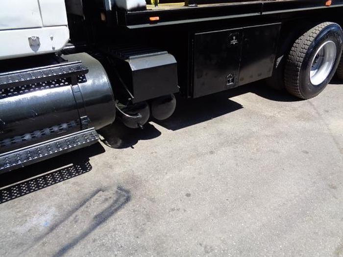 Used 2006 20ft. Vactron flatbed