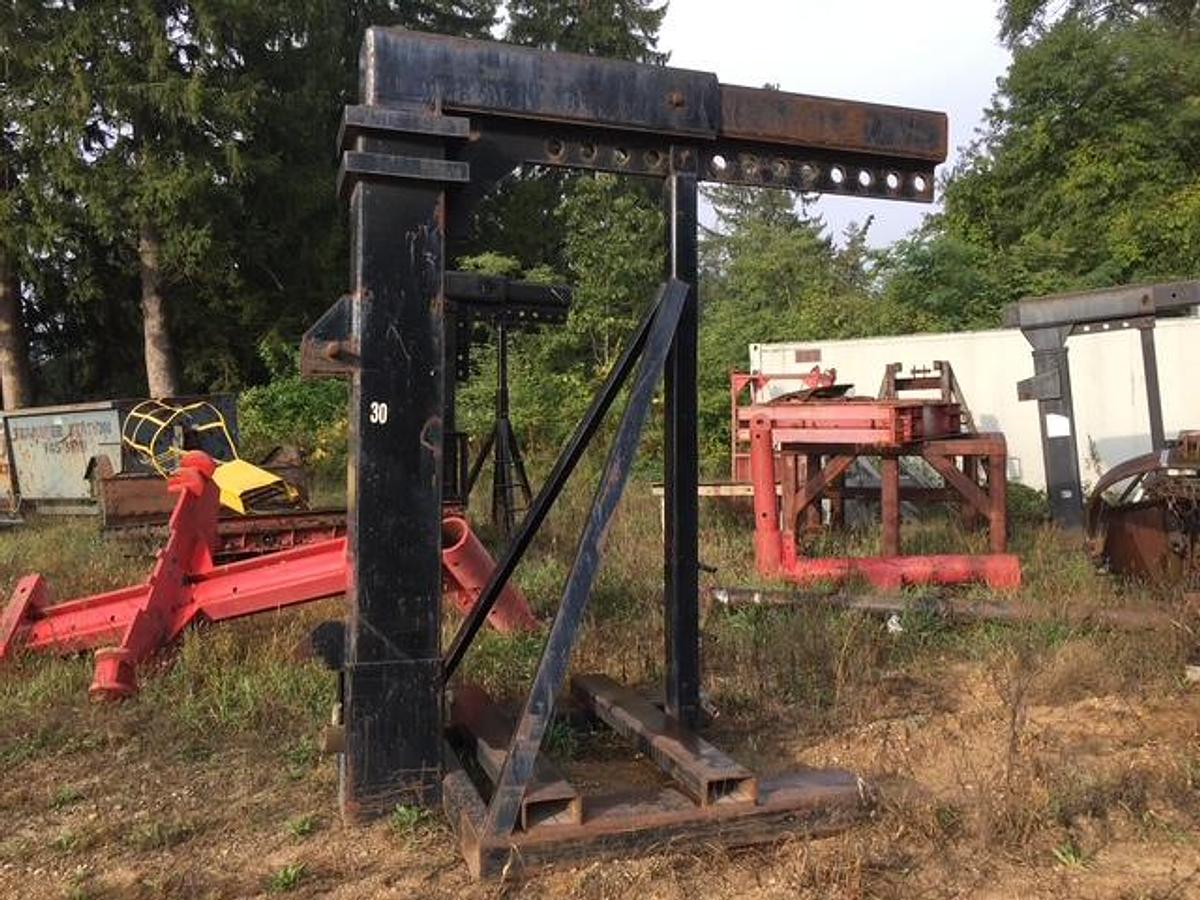 Used Bristal RS80 Forklift – 80,000 lb Capacity 24” Load Center – Diesel Engine – Direct Lift Mast – Fork Positioner – Hydraulic Boom – Low Base Weight