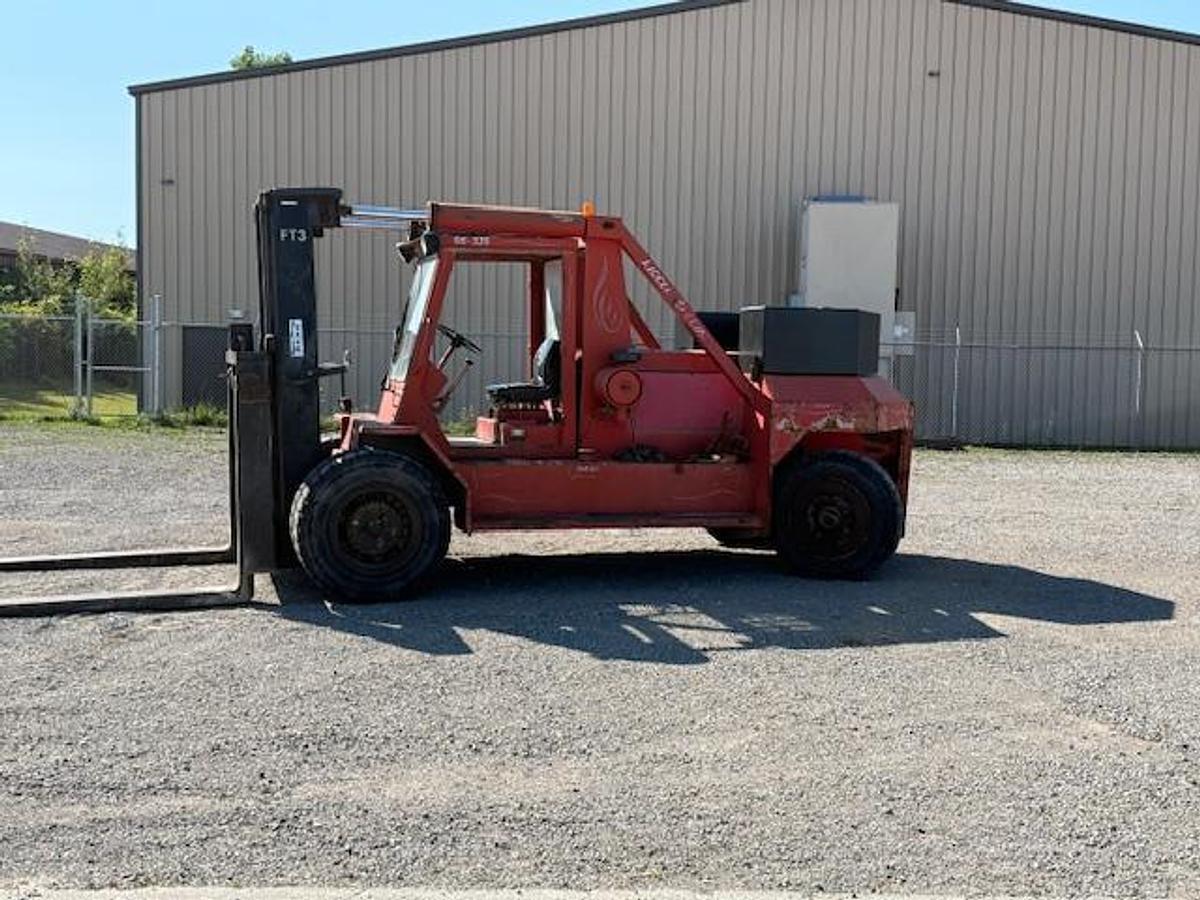 Used Bristal RS80 Forklift – Diesel Engine – Direct Lift Mast – Automatic Transmission – 10.00-20 Tires – Low Base Weight